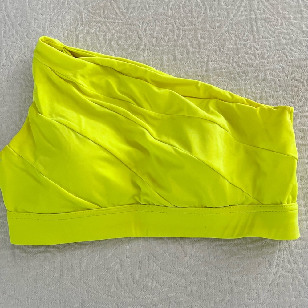 Kiava one-shoulder bikini top